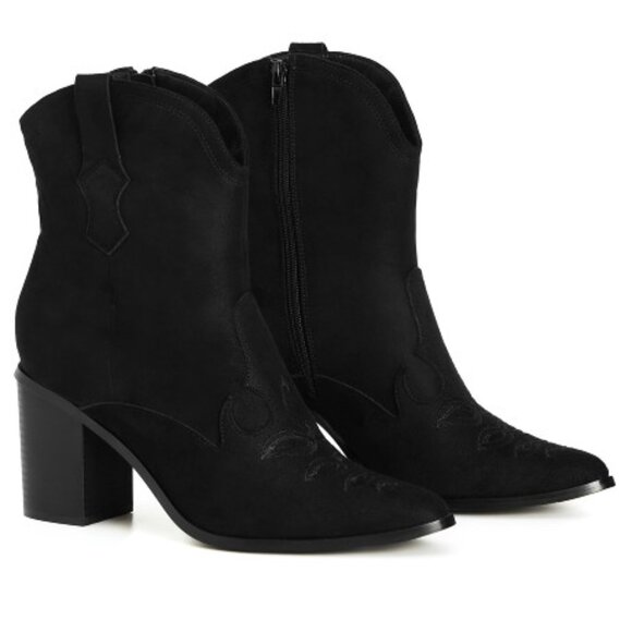 NWT City Chic Elodie Mid Rise Black Suede Boots Size 13 W Cowboy Boot‎ Cowgirl - Picture 1 of 15